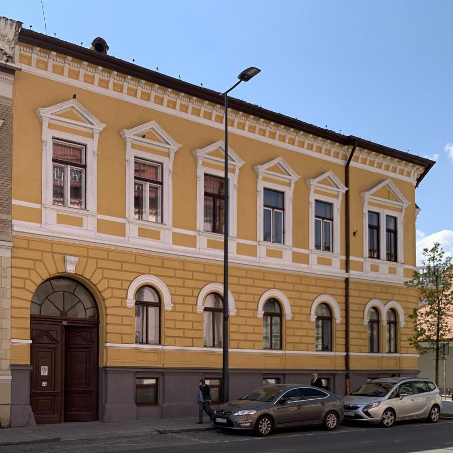 Charming Central Apartments Cluj-Napoca Ngoại thất bức ảnh