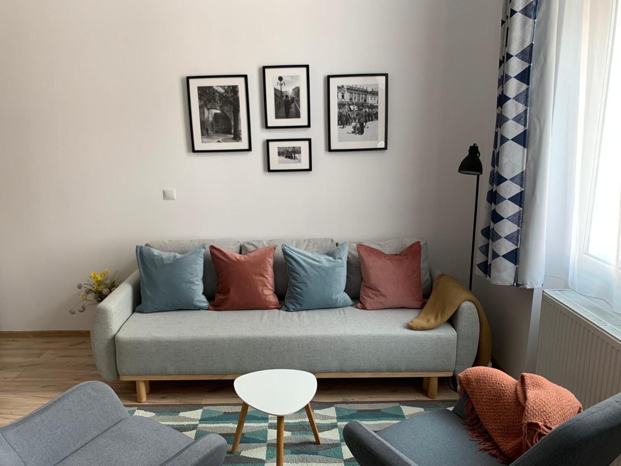 Charming Central Apartments Cluj-Napoca Ngoại thất bức ảnh