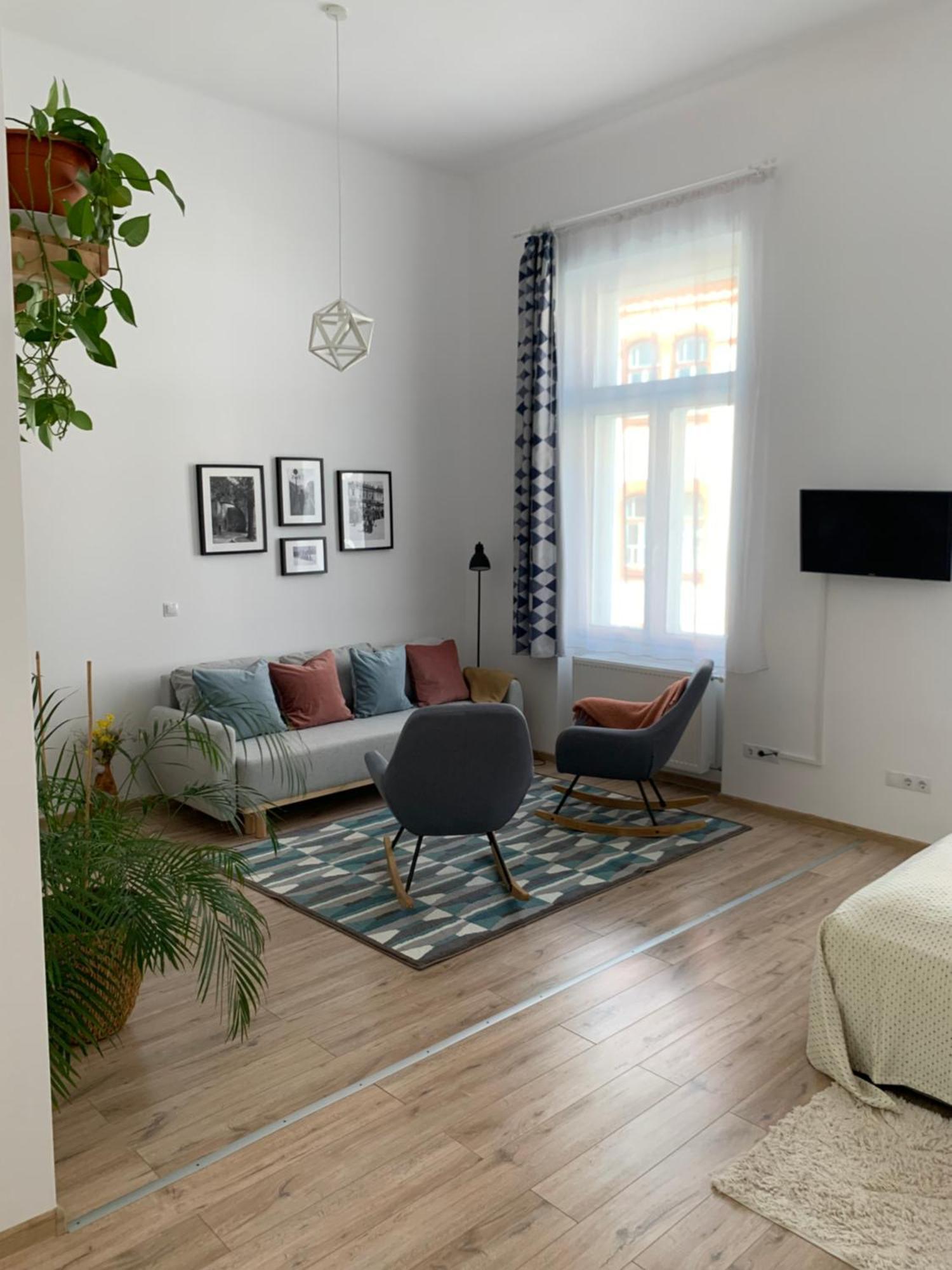 Charming Central Apartments Cluj-Napoca Ngoại thất bức ảnh